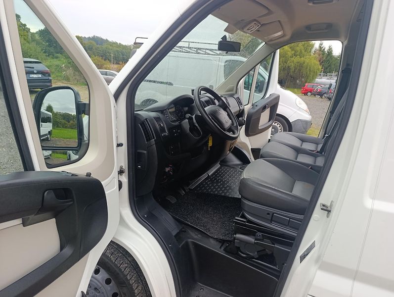 Peugeot Boxer (2014) 2.2Hdi L2H1 klima tažné - fotka 9 z 14