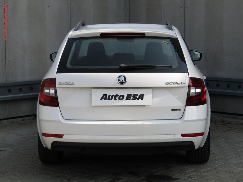 Škoda Octavia (2017) 1.4 TSI G-TEC, 2.maj,ČR - fotka 5 z 18