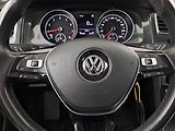 Volkswagen Golf (2018) 1.0 TSI, Tempomat - náhled 17