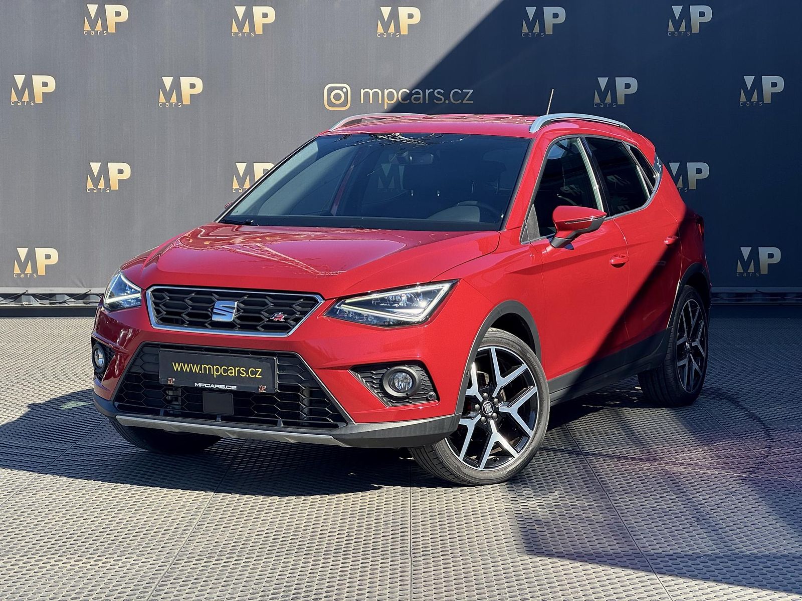 Seat Arona 1.0TSi 81kW DSG FR REZERVACE  