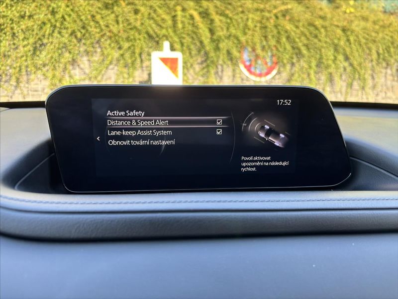 Mazda CX-30 2,0 i 137kW AT GT Plus CARPLAY - fotka 22 z 47