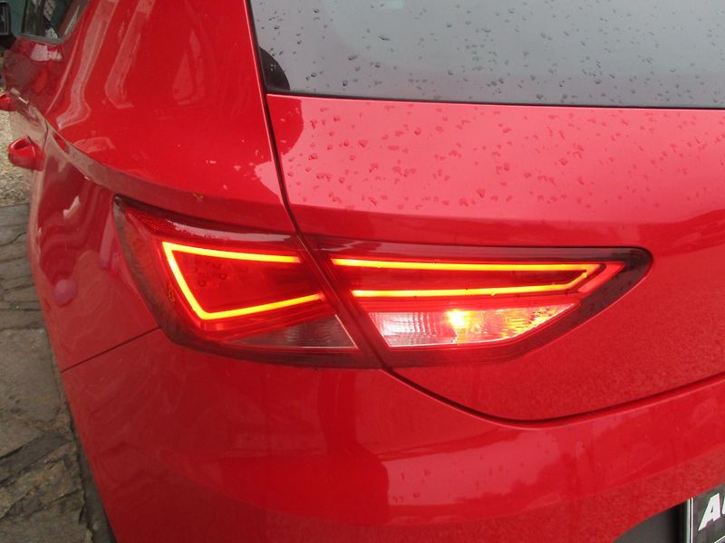 Seat Leon 1.4 TSi FR - fotka 29 z 30