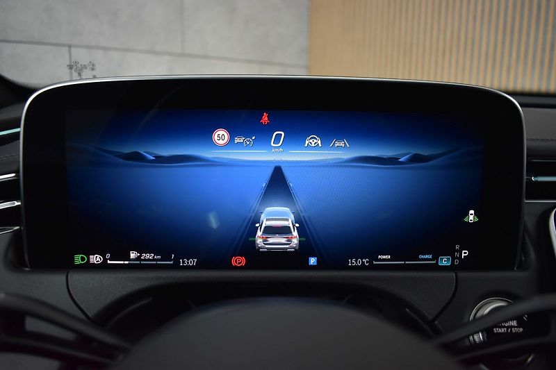 Mercedes-Benz Třídy E E 220d AMG*TAŽNÉ*ZÁRUKA*ČR 1.M - fotka 22 z 42