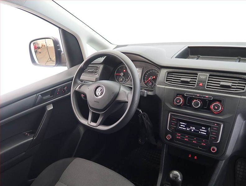 Volkswagen Caddy (2019) 2.0 TDI, ČR, DPH - fotka 7 z 16