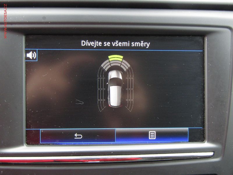 Renault Kadjar (2018) 1.2 TCe, Intense, AT, LED, TZ - fotka 18 z 19