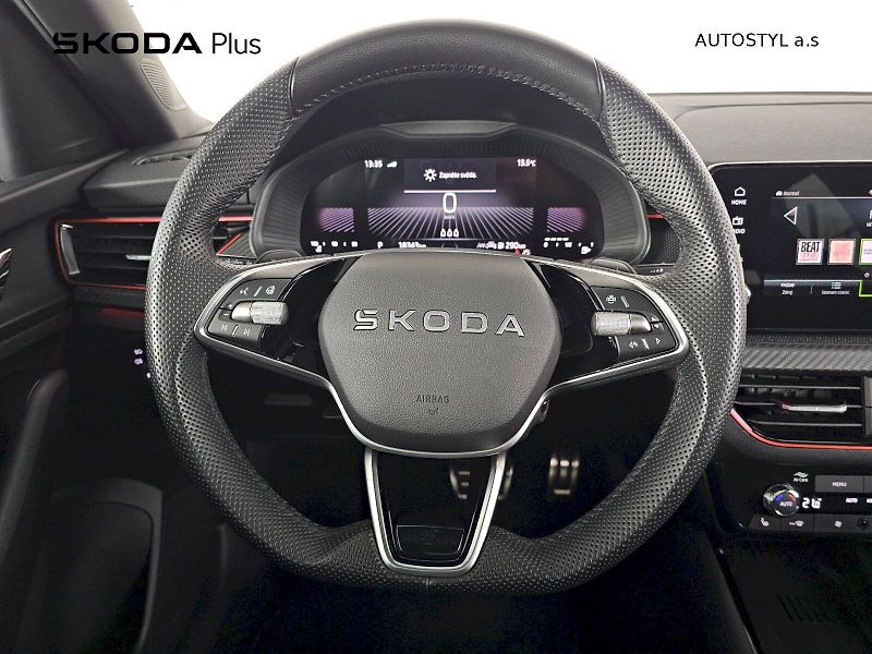 Škoda Kamiq (2025) 1.0TSi 85kW DSG MONTE CARLO TA - fotka 5 z 29