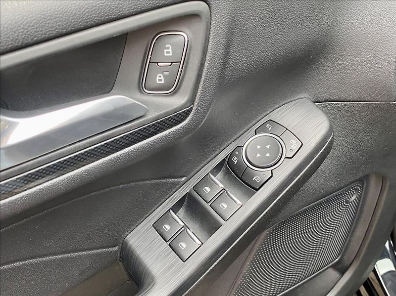 Ford Kuga 2,0 EcoBlue  ST-LINE AWD záruk - fotka 44 z 52