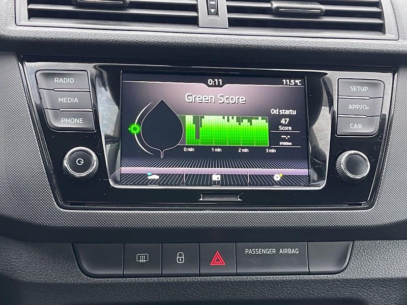 Škoda Fabia (2021) 1.0 TSI 70kW Ambition Plus Com - fotka 15 z 30