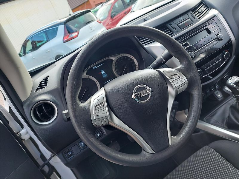 Nissan Navara (2020) Acenta Double Cab 4x4 140Kw  - fotka 10 z 37
