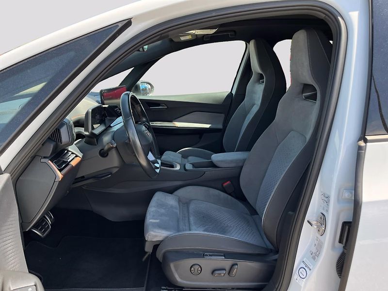 Cupra Born 150kW SoH 94,3% Pano Beats Kam - fotka 5 z 10