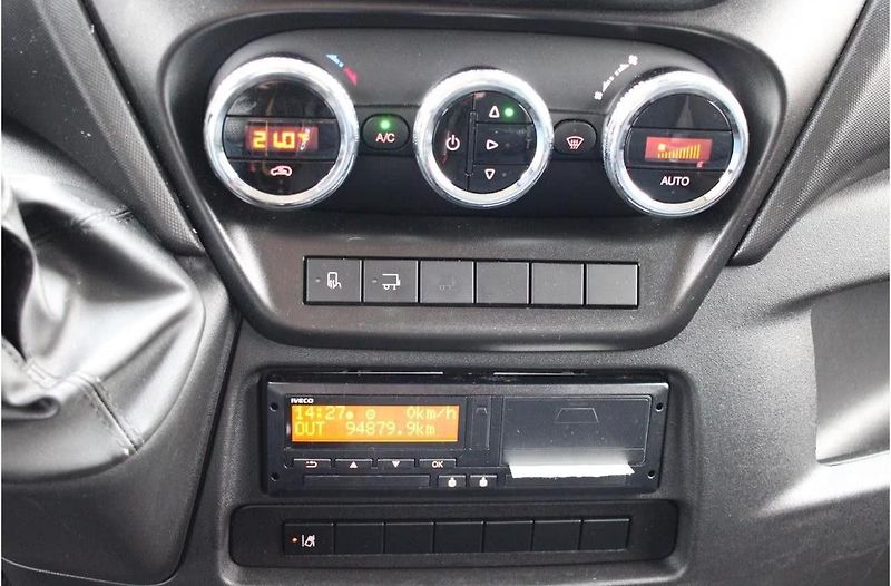 Iveco Ostatní 72C18HA8P - BOČ. L PLACHTA - fotka 8 z 8