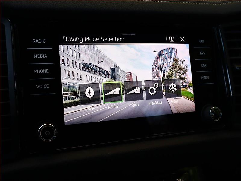 Škoda Kodiaq (2022) Sportline 2.0 TDI - fotka 15 z 22