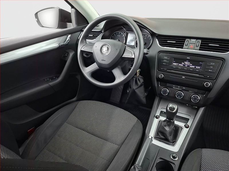 Škoda Octavia (2013) 1.6 TDI, Tempomat - fotka 7 z 15