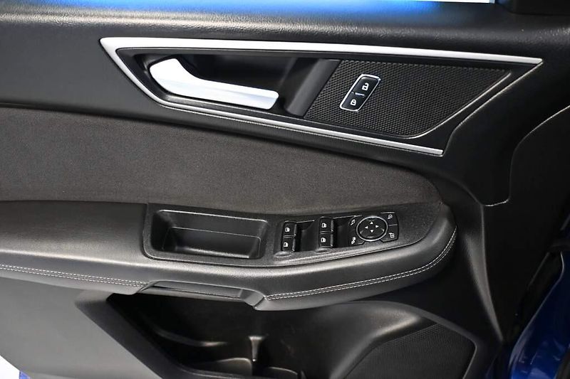 Ford S-MAX (2017) 2.0 BUSINESS Navi 8 Kol POWERS - fotka 19 z 27
