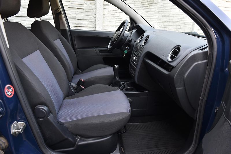 Ford Fusion 1.4 16V,DKLIMA,ALU,TZ,ROZVODY - fotka 28 z 42