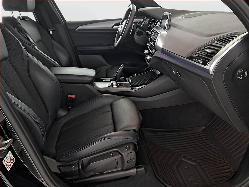 BMW X3 (2018) M Sport xDrive20i - fotka 9 z 20