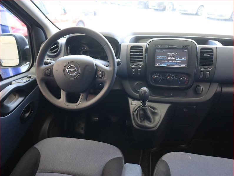 Opel Vivaro (2019) 1.6 BiCDTI, Bus, 9Míst - fotka 7 z 19