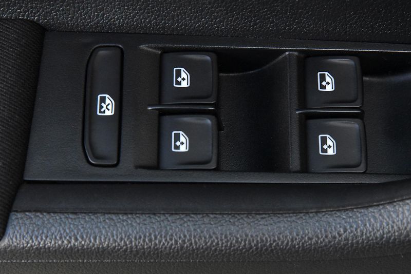 Škoda Fabia 1.0 TSi 6st 81 kW STYLE,DKLIMA - fotka 11 z 55