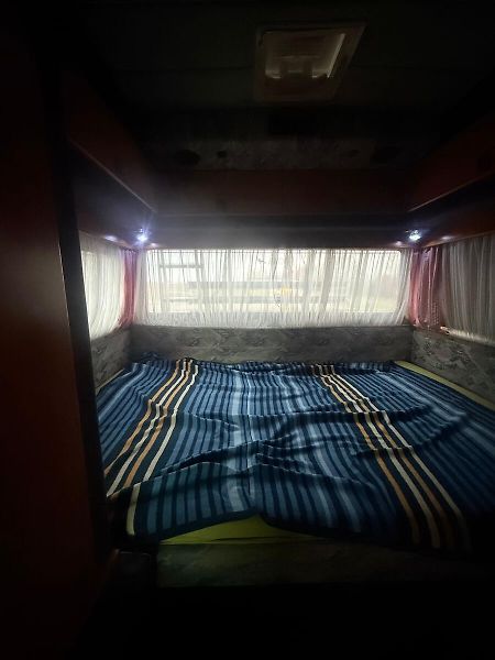 Peugeot Ostatní 2,5  DIESEL  CAMPER - fotka 16 z 32