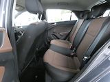 Hyundai i20 1,2 /55kW - náhled 25