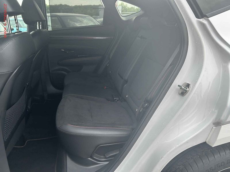 Hyundai Tucson (2021) 1.6 TGDi, 1.maj,ČR, N-Line - fotka 10 z 19