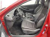 Hyundai i30 (2017) 1.6 CRDi, AT, LED, panor - náhled 9