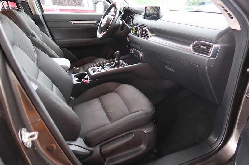 Mazda CX-5 (2018) 2,0 G165 Challenge,tažné,serv. - fotka 18 z 29