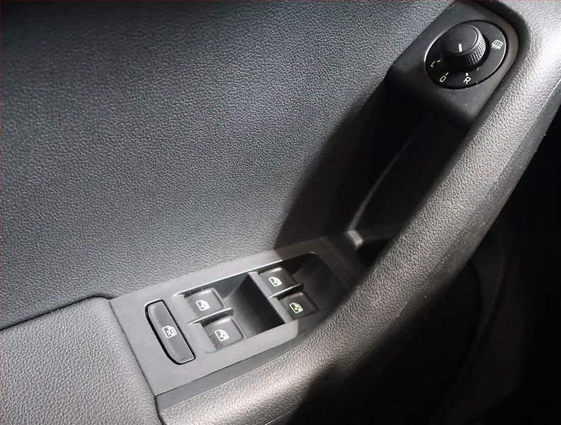 Škoda Octavia (2017) Ambition 2.0 TDI, Automat - fotka 28 z 28