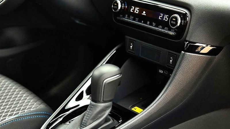 Největší výběr dostupných aut s automatickou převodovkou je v kategorii menších městských hatchbacků.