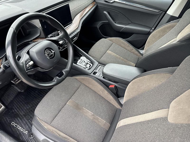Škoda Octavia (2021) Combi 2.0 TDI 4x4 DSG Scout - fotka 7 z 36