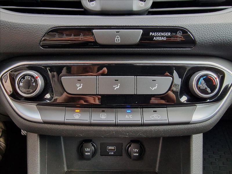 Hyundai i30 1.0 T-GDI Comfort,REZERVACE - fotka 30 z 50