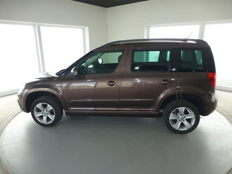 Škoda Yeti (2017) 1,2TSI*TAŽ**NAV*PARK S**XENONY - fotka 9 z 28