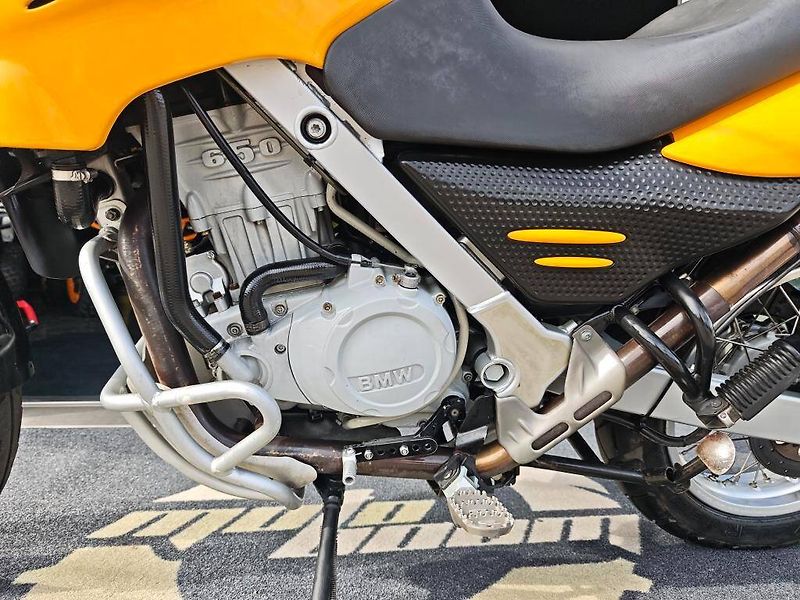 BMW F 650 GS (2000) - fotka 14 z 19