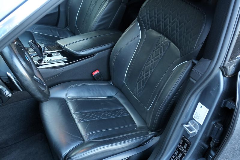 BMW Řada 6 640i xDrive, ČR,Webasto,Vzduch - fotka 34 z 42