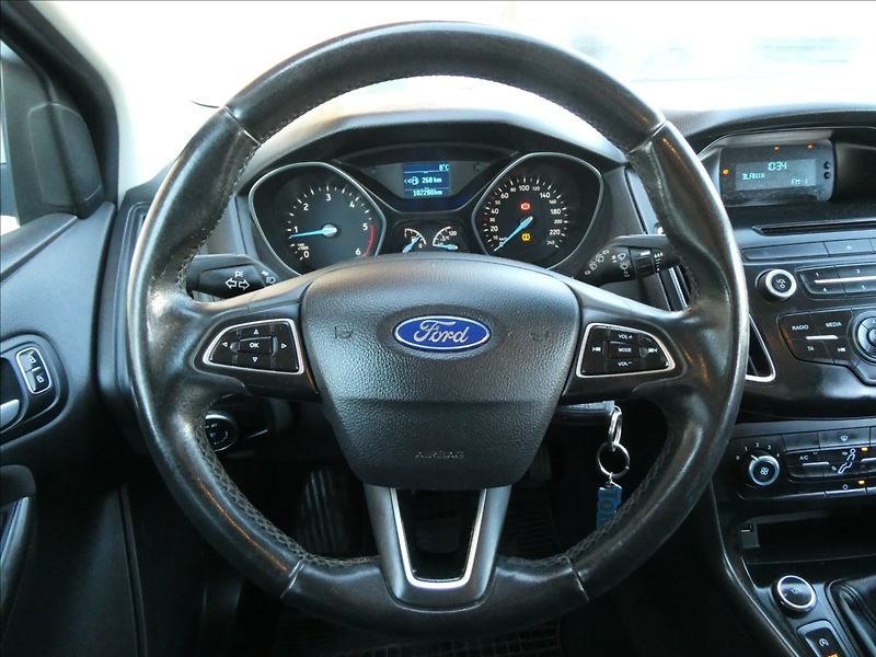 Ford Focus 1,5 TDCi Combi,po servise+STK - fotka 27 z 51