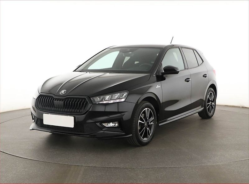 Škoda Fabia (2025) 1.0 TSI, MONTE CARLO, KEYLESS - fotka 2 z 15