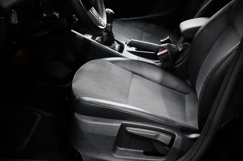 Škoda Octavia 3 FL Combi 1.4 TSI 110 kW - fotka 16 z 37