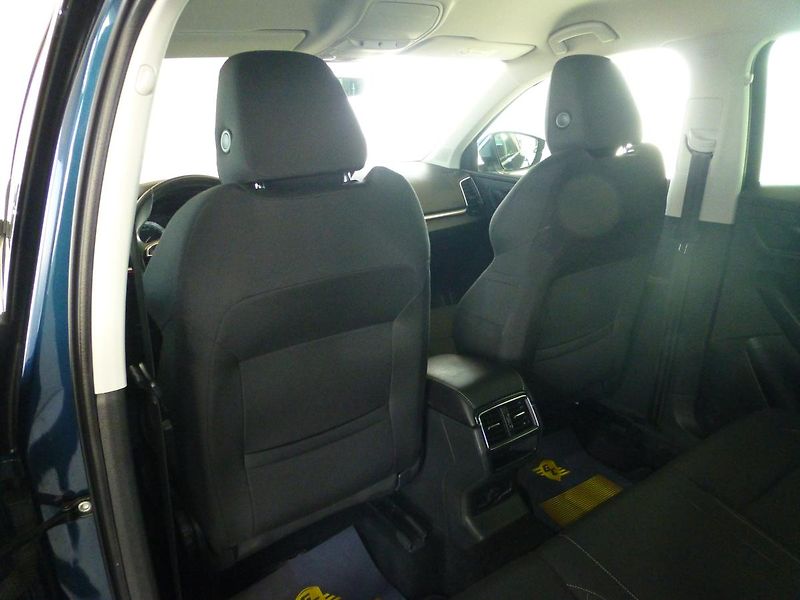 Škoda Karoq (2019) 1,6TDI-85KW*ALU*PARK.*VYHŘ.SED - fotka 16 z 24