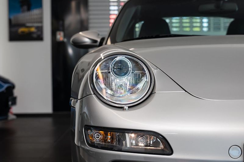 Porsche 911 (997) Carrera S Manuál - fotka 18 z 19