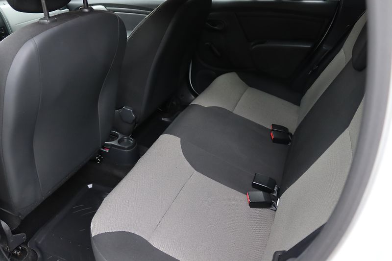 Dacia Duster 1.5dCi 1. MAJITEL JAKO NOVÉ - fotka 34 z 49