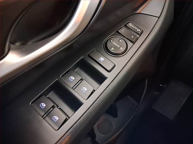 Hyundai i30 (2020) Family Smart 1.5 T-GDI MHEV - fotka 16 z 23