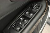 Jeep Compass (2019) 1.4 MultiAir, 4X4, Automat - náhled 16