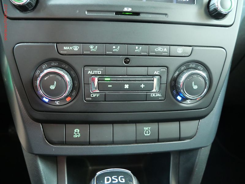 Škoda Yeti (2013) 1.2 TSi, Adventure, DSG - fotka 17 z 19
