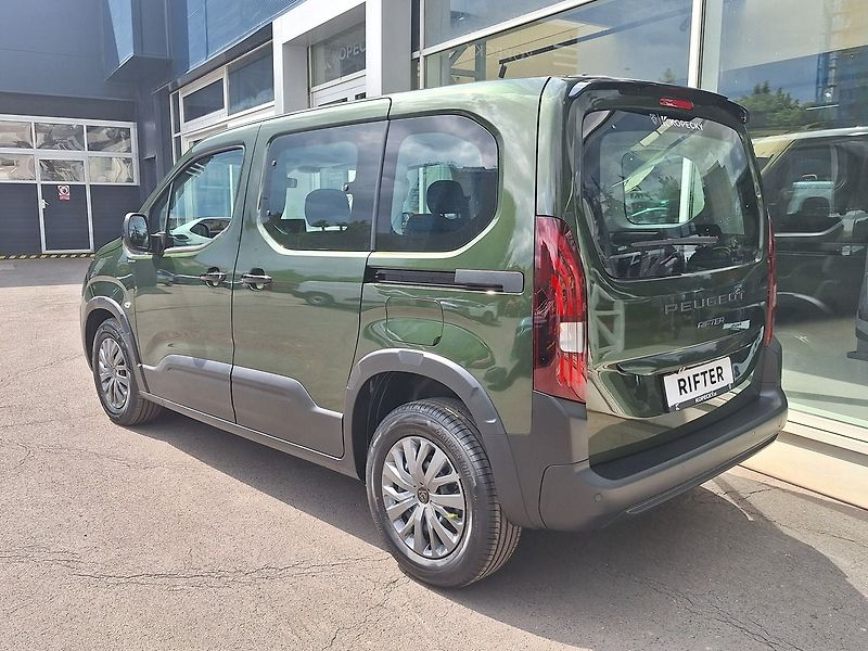 Peugeot Rifter (2026) ALLURE TURBO 110k MAN6 N1 - fotka 4 z 21