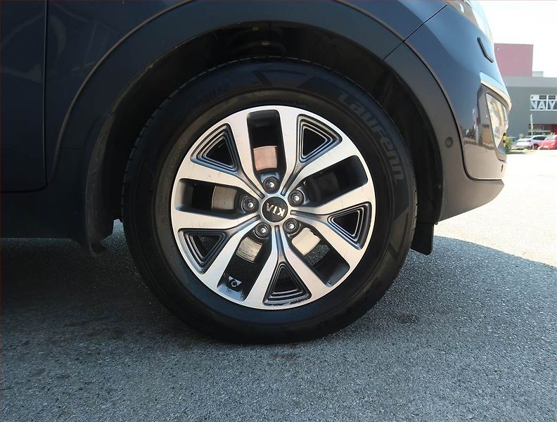 Kia Sportage (2015) Premium 2.0 CRDi, 4X4 - fotka 15 z 19