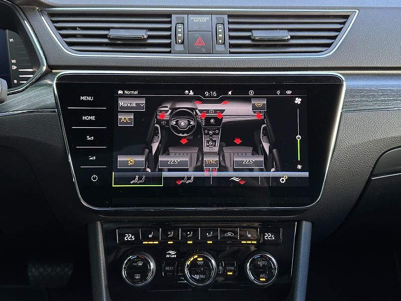 Škoda Superb Combi Style+ 2.0TDi 150PS DSG - fotka 25 z 47