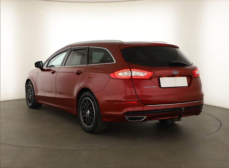 Ford Mondeo (2016) 2.0 TDCI, Navi, Tempomat - fotka 4 z 13