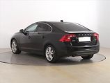 Volvo S60 (2011) D3, Automat, Navi, Tempomat - náhled 3