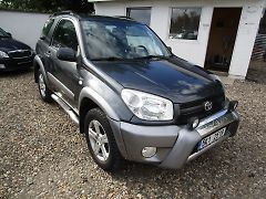 Toyota RAV4 2,0-110KW-4x4-AUTOMAT - fotografie inzerátu