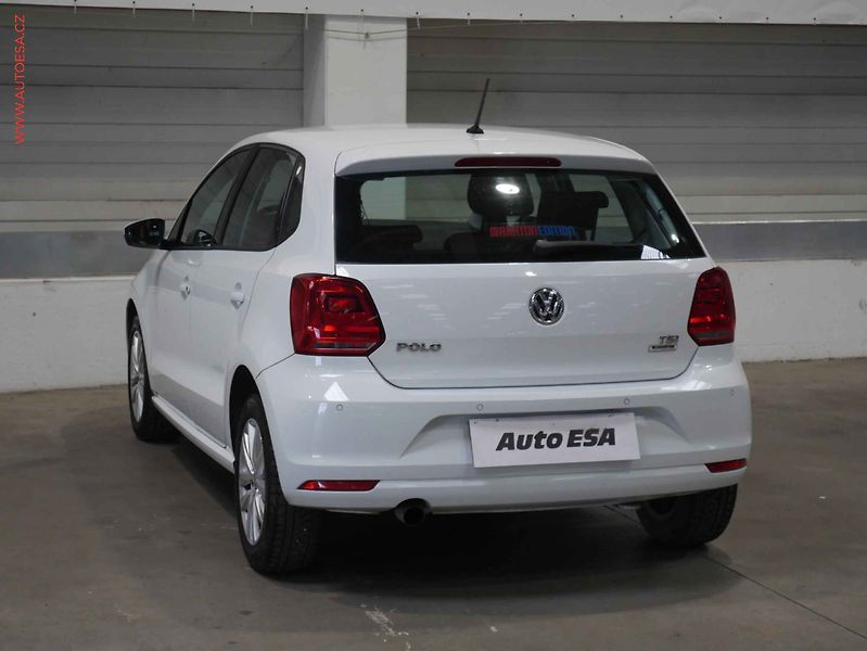 Volkswagen Polo (2016) 1.2i, 1.maj,ČR, AC, výhřev - fotka 4 z 20